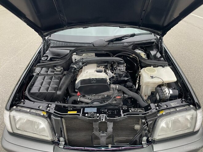 Mercedes C 200 1999, 235,000 km - 2.0 л - Ağdaş
