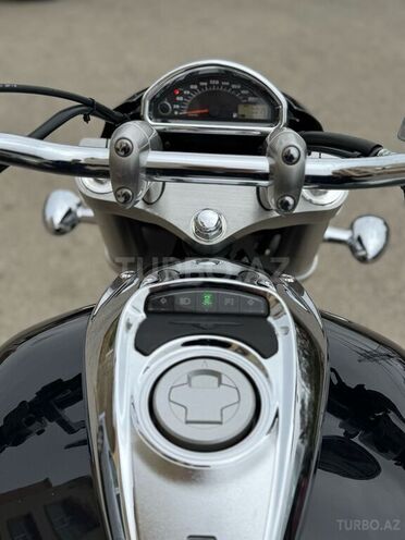 Suzuki Intruder 2013, 7,000 km - 0.8 l - Bakı