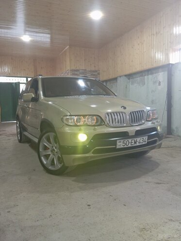 BMW X5 2002, 323,516 km - 4.4 л - Şamaxı
