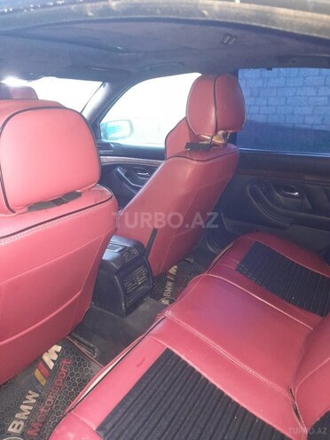 BMW 535 2001, 320,000 km - 3.5 l - Samux