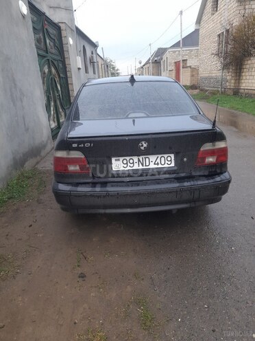 BMW 535 2001, 320,000 km - 3.5 l - Samux