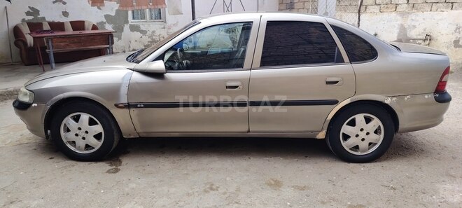 Opel Vectra 1996, 500,000 km - 1.8 l - Bakı