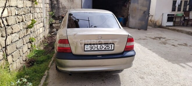 Opel Vectra 1996, 500,000 km - 1.8 l - Bakı