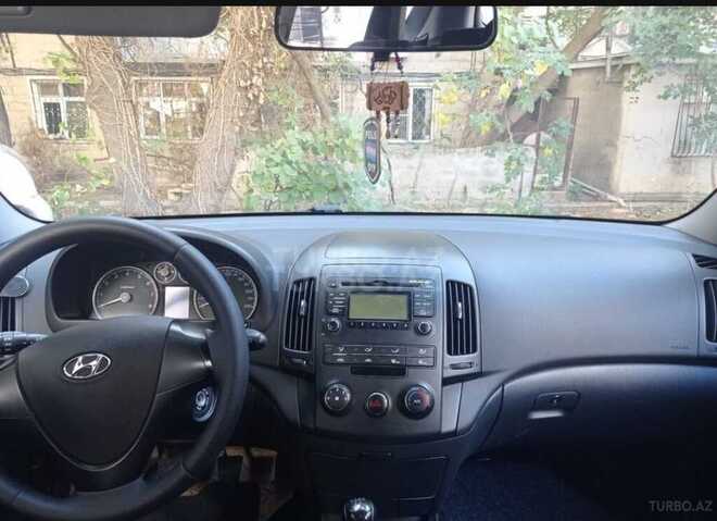 Hyundai i30 2009, 240,000 km - 1.4 l - Bakı