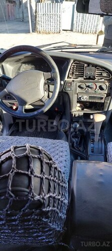 Nissan Pathfinder 1995, 480,000 km - 2.7 л - Bakı