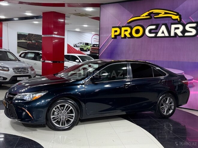 Toyota Camry-4