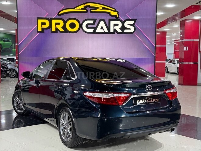 Toyota Camry-10
