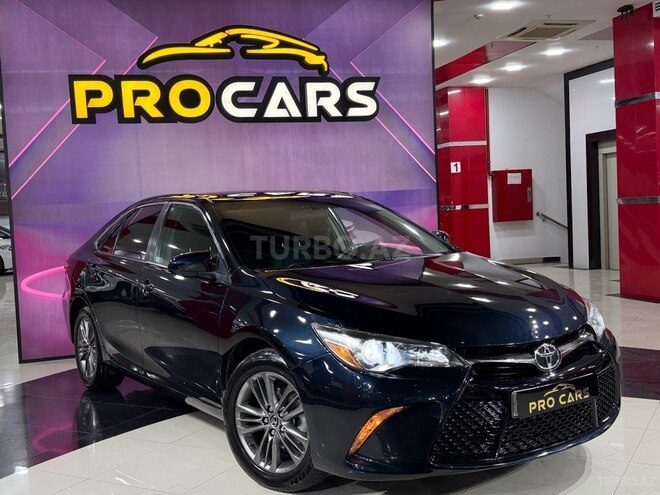 Toyota Camry-7