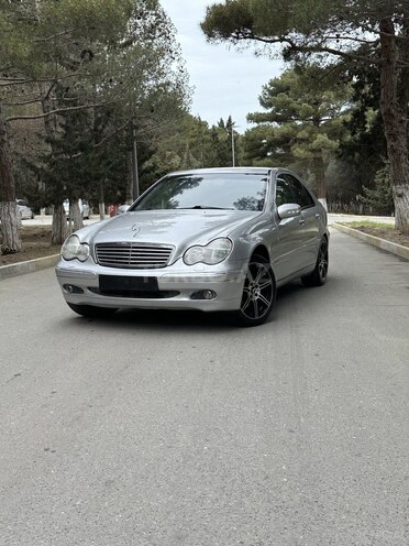 Mercedes C 240 2000, 331,044 km - 2.4 l - Sumqayıt