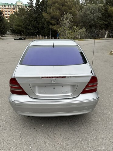 Mercedes C 240 2000, 331,044 km - 2.4 l - Sumqayıt