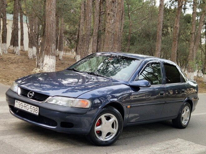 Opel Vectra 1997, 243,113 km - 1.8 l - Sumqayıt