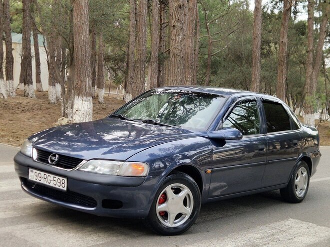 Opel Vectra 1997, 243,113 km - 1.8 l - Sumqayıt