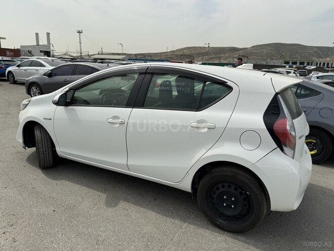 Toyota Aqua 2018, 68,000 km - 1.5 l - Bakı