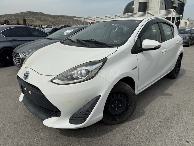 Toyota Aqua 2018, 68,000 km - 1.5 l - Bakı