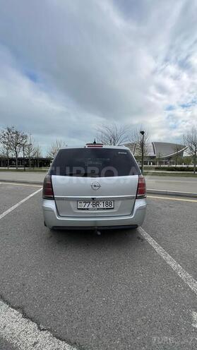 Opel Zafira 2007, 255,000 km - 1.9 л - Bakı