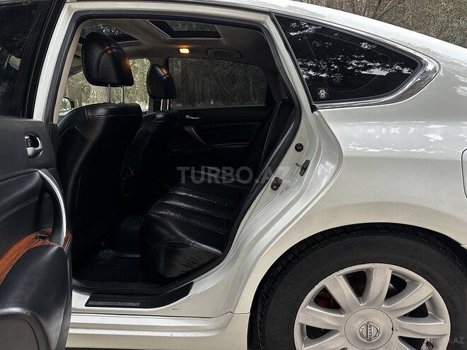 Nissan Teana 2011, 270,000 km - 2.5 l - Sumqayıt