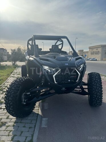 Polaris RZR Pro R Ultimate-5