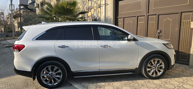 Kia Sorento-6