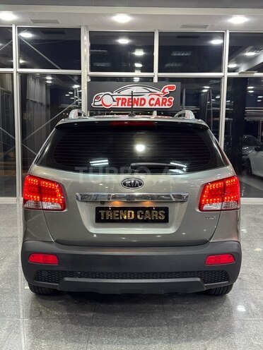 Kia Sorento-6
