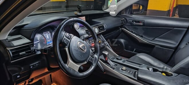 Lexus IS 200 2017, 86,500 km - 2.0 l - Bakı