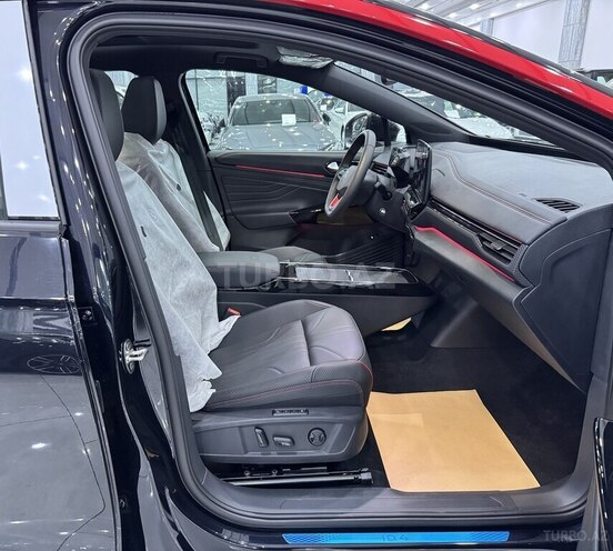 Volkswagen ID.4 X-12