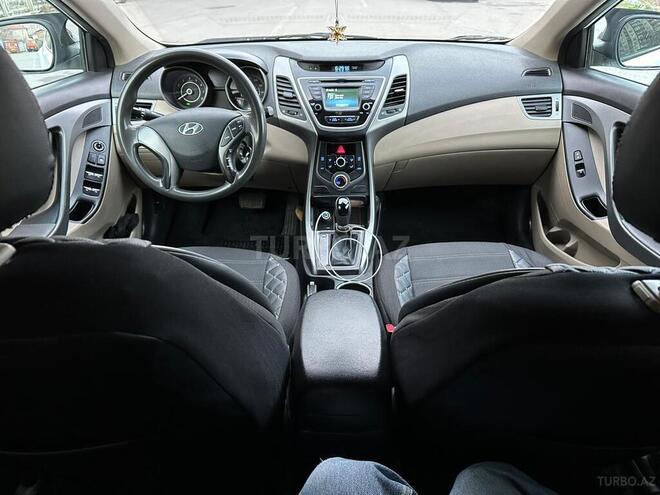 Hyundai Elantra 2014, 210,824 km - 1.8 l - Bakı