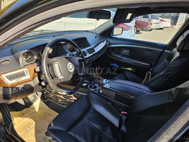 BMW 745 2002, 265,800 km - 4.4 l - Qəbələ