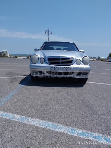 Mercedes E 220 d 2000, 348,000 km - 2.2 l - Sumqayıt