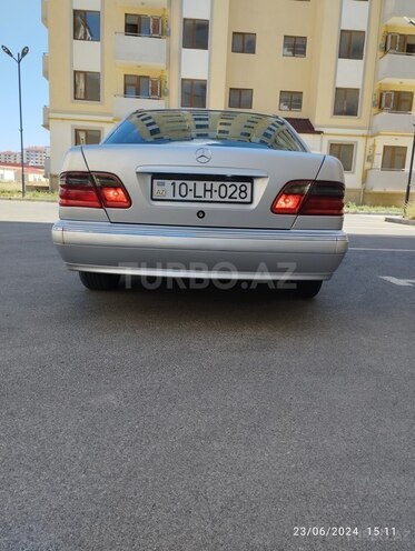 Mercedes E 220 d 2000, 348,000 km - 2.2 l - Sumqayıt
