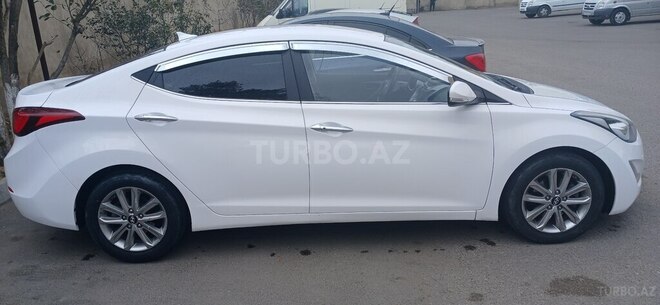 Hyundai Avante 2015, 138,000 km - 1.6 л - Bakı