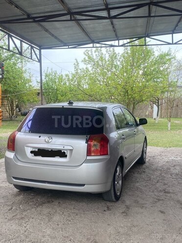 Toyota Corolla 2004, 279,644 km - 1.4 l - İmişli