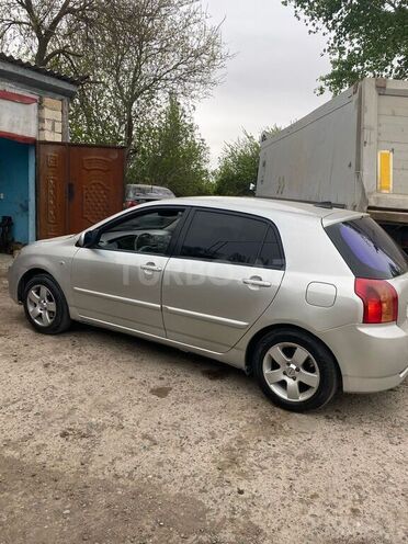 Toyota Corolla 2004, 279,644 km - 1.4 l - İmişli