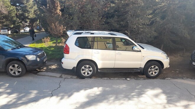 Toyota Land Cruiser Prado 2008, 197,000 km - 2.7 л - Bakı
