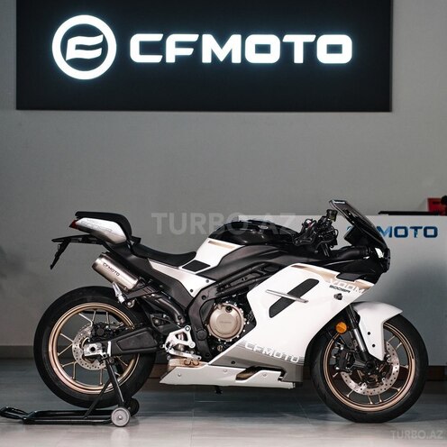 CFMOTO 500SR VOOM-1