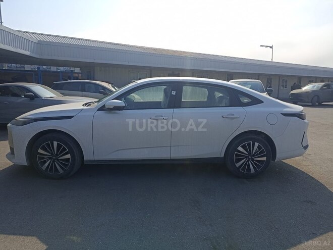 Changan Qiyuan A05 2025, 0 km - 1.5 l - Bakı