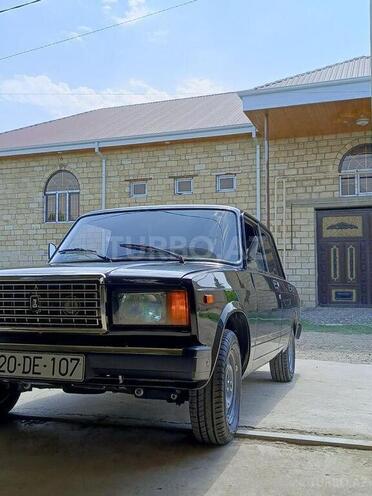 LADA (VAZ) 2107 2010, 141,877 km - 1.6 l - Samux
