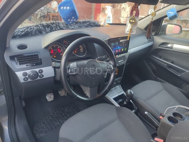 Opel Astra 2006, 240,000 km - 1.3 l - Cəlilabad