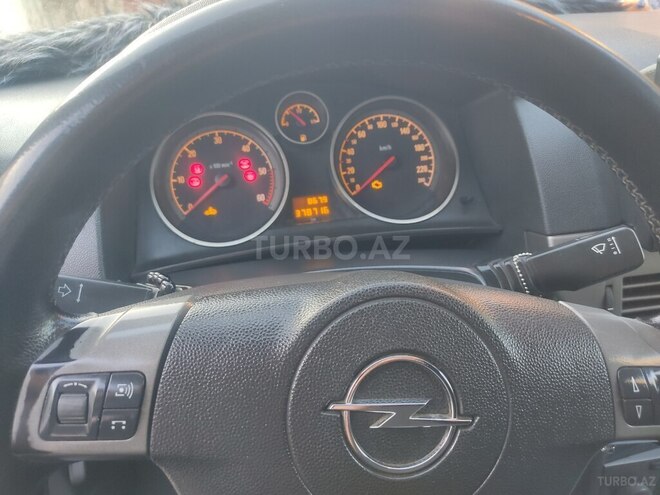 Opel Astra 2006, 240,000 km - 1.3 l - Cəlilabad
