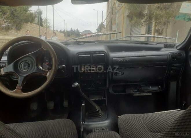GAZ 3110 2001, 236,800 km - 2.4 l - Bakı