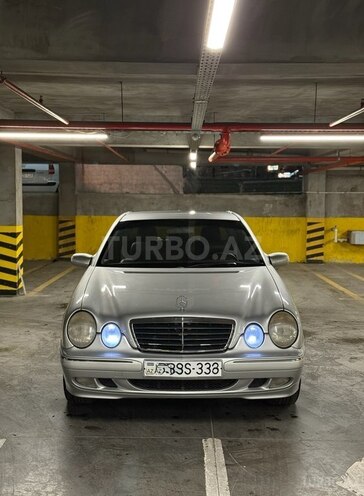 Mercedes E 270 2001, 355,000 km - 2.7 л - Bakı