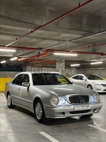 Mercedes E 270 2001, 355,000 km - 2.7 л - Bakı