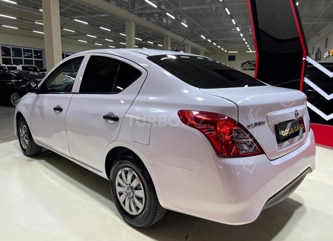 Nissan Sunny-10