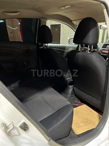 Nissan Sunny-17