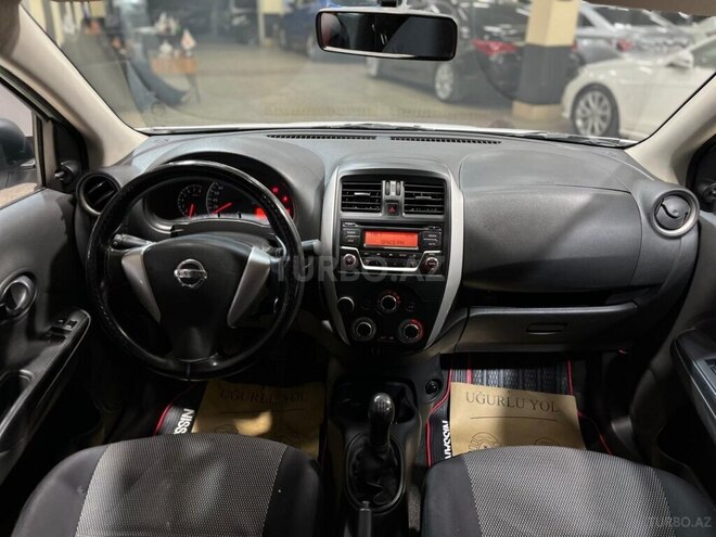 Nissan Sunny-14