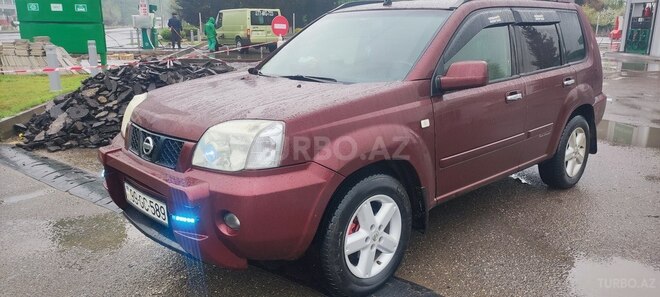Nissan X-Trail 2004, 435,000 km - 2.2 l - Masallı
