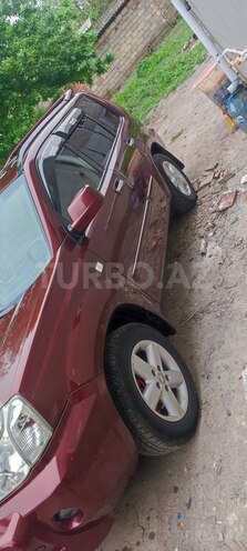 Nissan X-Trail 2004, 435,000 km - 2.2 l - Masallı