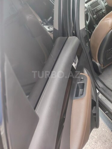Kia Sorento 2010, 213,000 km - 2.0 l - Bakı