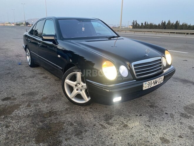 Mercedes E 240 1998, 424,124 km - 2.4 l - Hacıqabul
