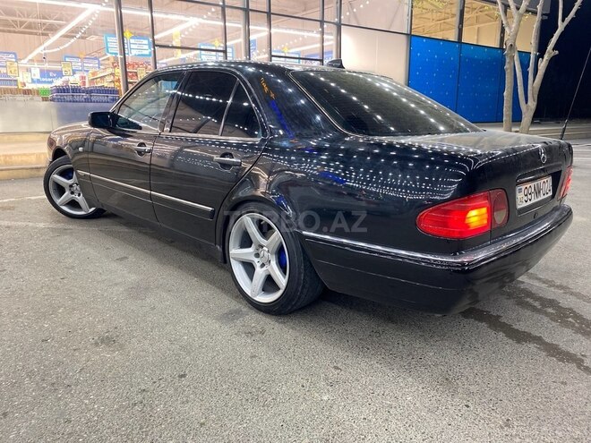 Mercedes E 240 1998, 424,124 km - 2.4 l - Hacıqabul