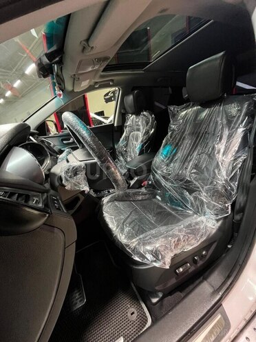 Hyundai Santa Fe-19
